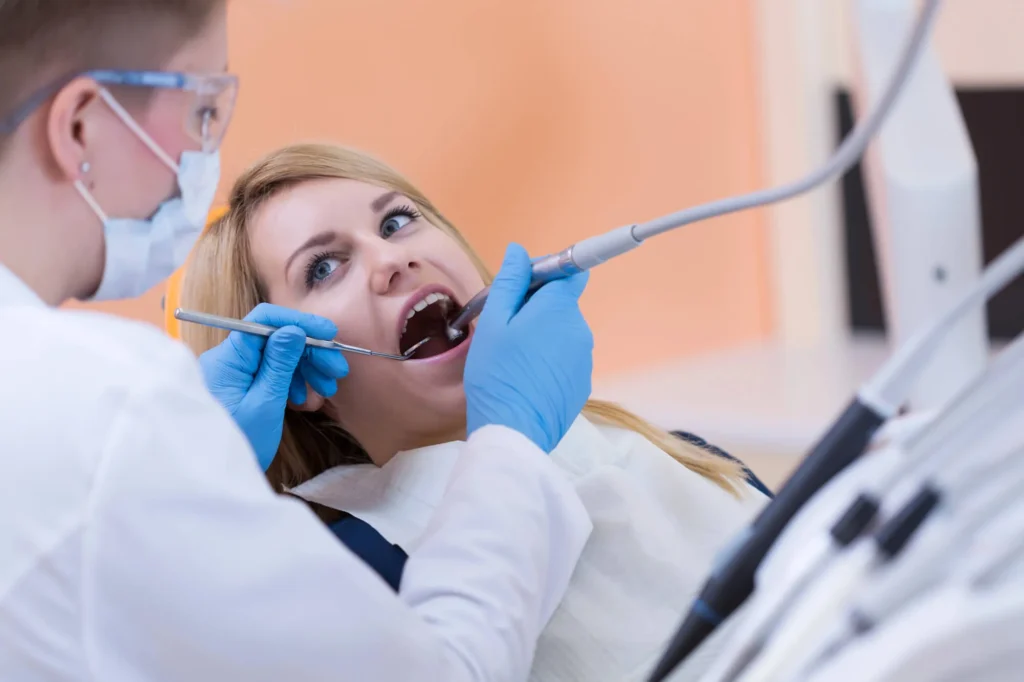 Root canal dentist Pasadena neighborhood